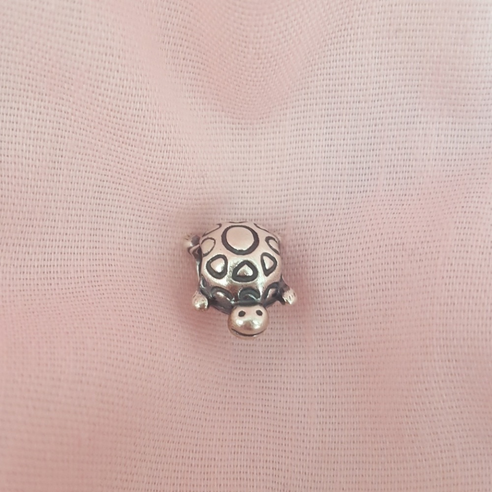 Pandora Turtle Charm - Picture 4 of 4